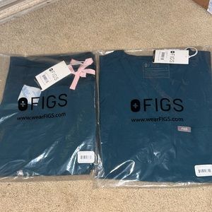 Caribbean Blue figs scrub set